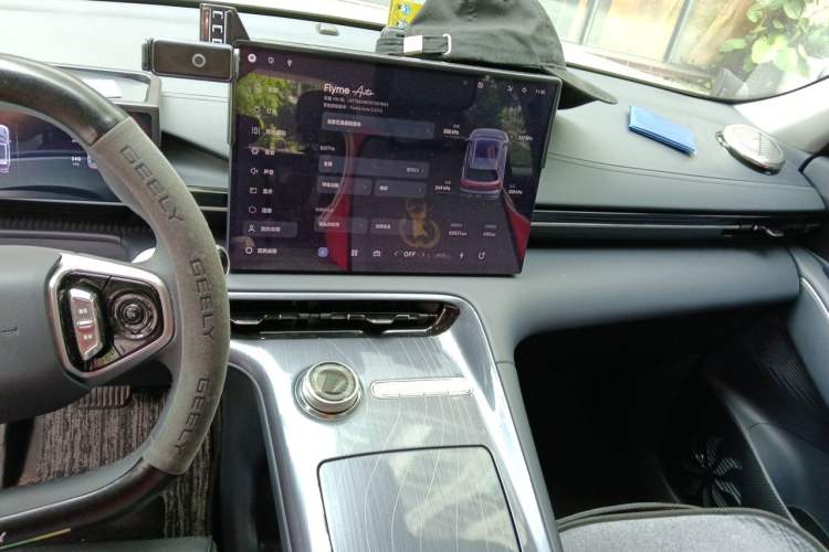 Used Geely Galaxy E5 2024 440km Launch Edition Audio And AC Panel