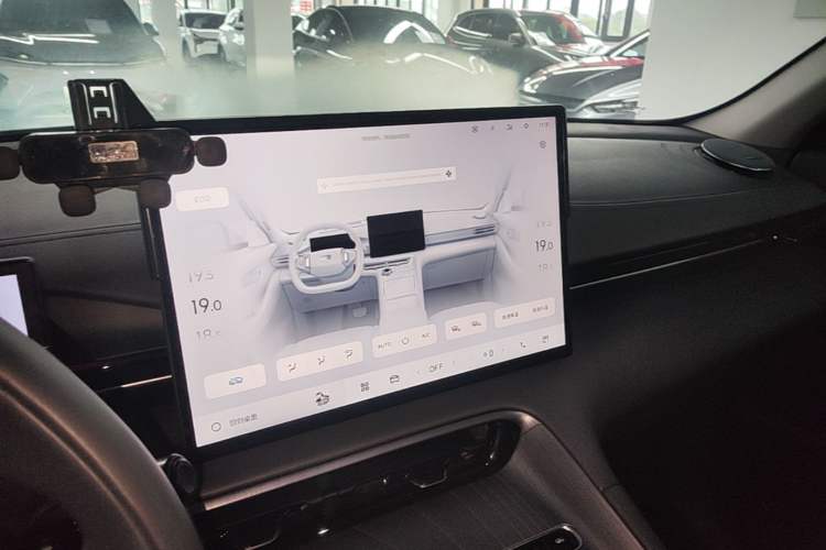 Used Geely Galaxy E5 2024 530km Long-Range Version Audio And AC Panel