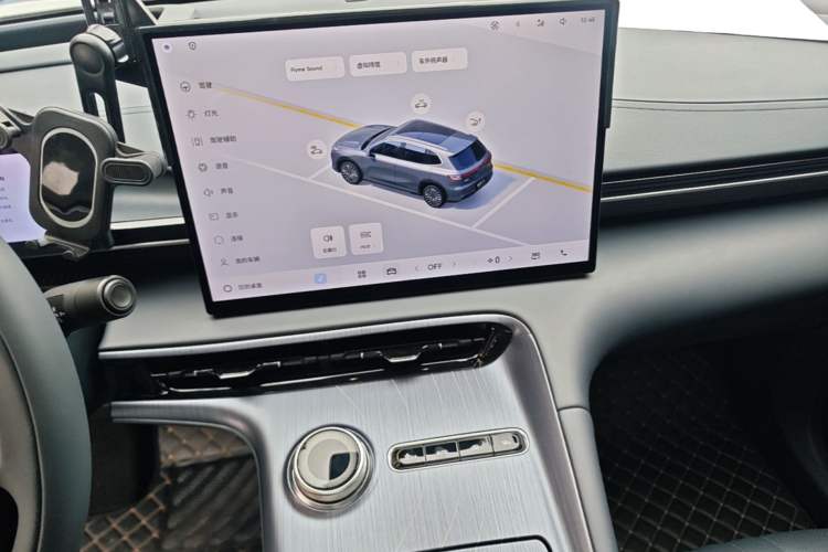 Used Geely Galaxy E5 2024 530 km Exploration+ Version Audio And AC Panel