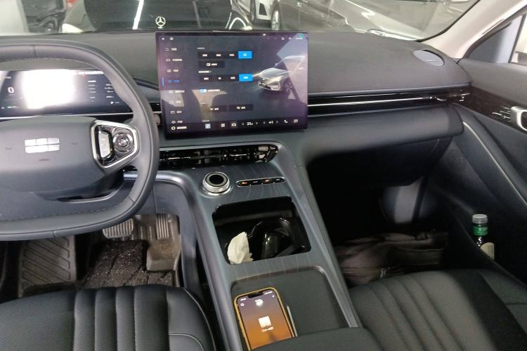Used Geely Galaxy E5 2024 440km Exploration Version Audio And AC Panel