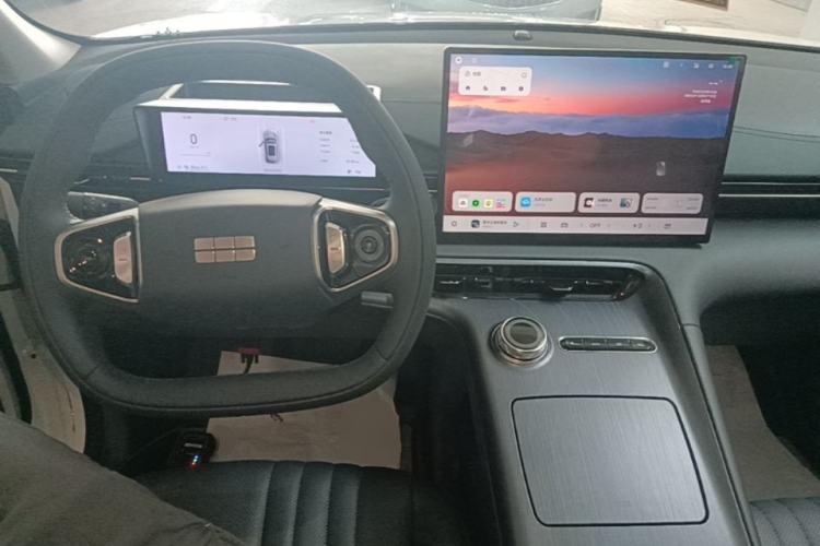 Used Geely Galaxy E5 2024 440km Exploration Version Center Console