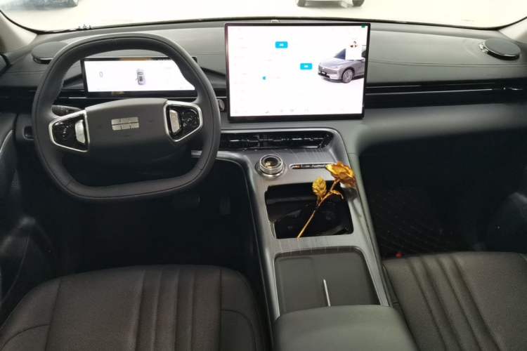 Used Geely Galaxy E5 2024 440km Launch Edition Center Console