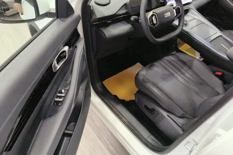 Used Geely Galaxy E5 2024 Model 530km Business Edition Driver Seat