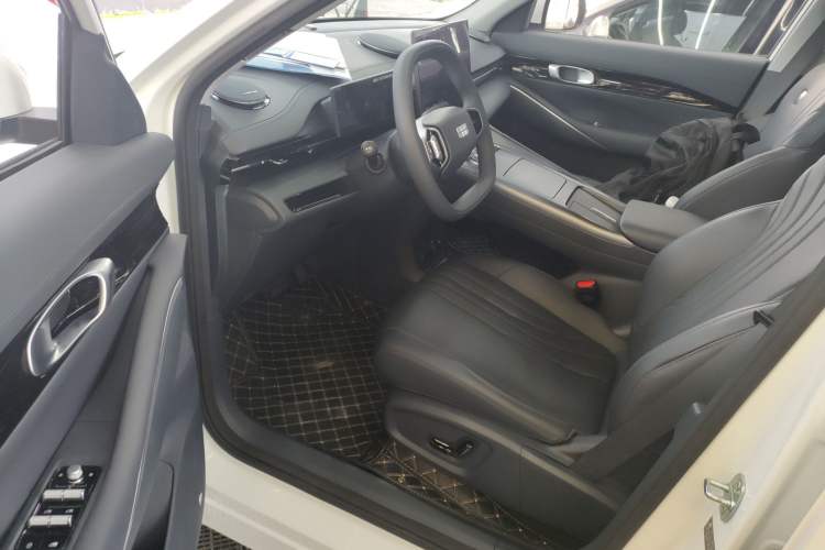 Used Geely Galaxy E5 2024 530km Long-Range Version Driver Seat