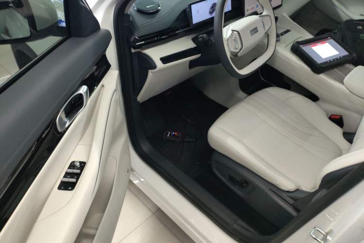 Used Geely Galaxy E5 2024 530 km Exploration+ Version Driver Seat