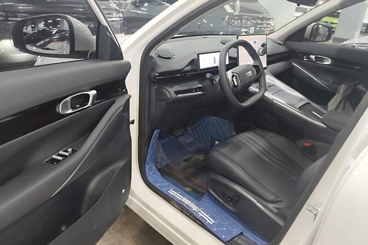 Used Geely Galaxy E5 2024 530km Long-Range Version Driver Seat