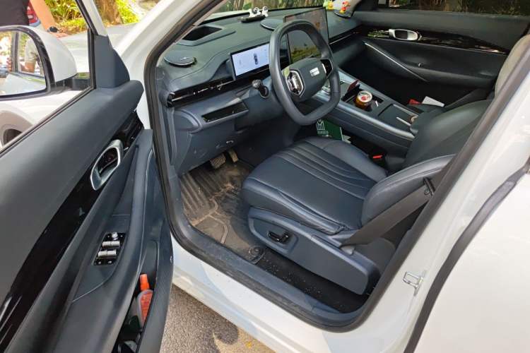 Used Geely Galaxy E5 2024 530 km Exploration+ Version Driver Seat