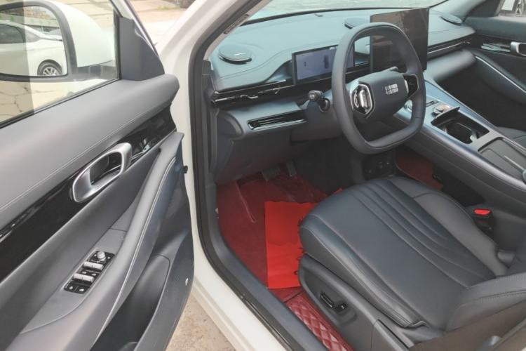 Used Geely Galaxy E5 2024 530km Long-Range Version Driver Seat