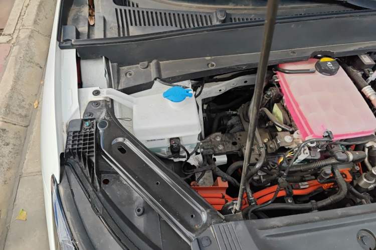 Used Geely Galaxy E5 2024 440km Exploration Version Engine Bay Right