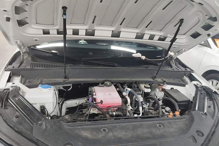 Used Geely Galaxy E5 2024 530km Long-Range Version Engine Bay