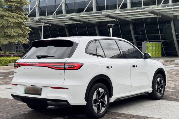 Used Geely Galaxy E5 2024 530km Long-Range Version Exterior 12