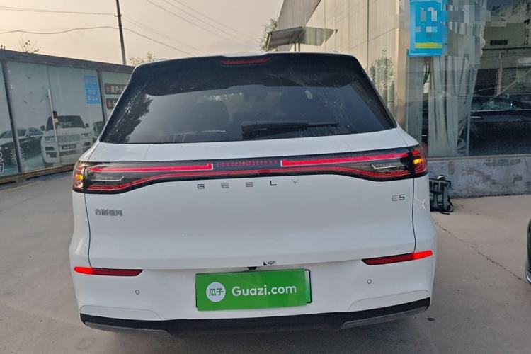 Used Geely Galaxy E5 2024 530 km Exploration+ Version Exterior 4