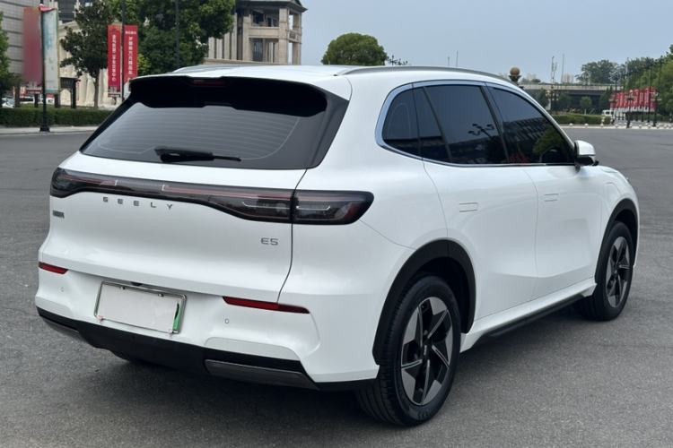 Used Geely Galaxy E5 2024 530 km Exploration+ Version Exterior 4
