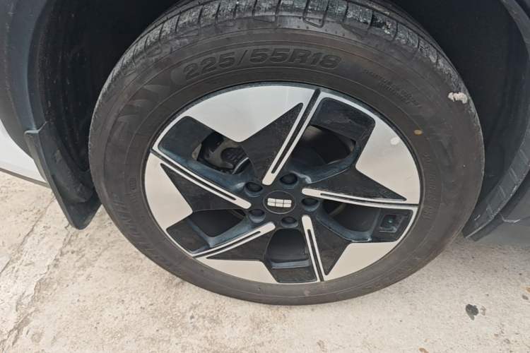Used Geely Galaxy E5 2024 Model 530km Business Edition Exterior 5