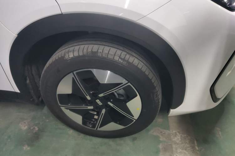 Used Geely Galaxy E5 2024 Model 530km Business Edition Exterior 5