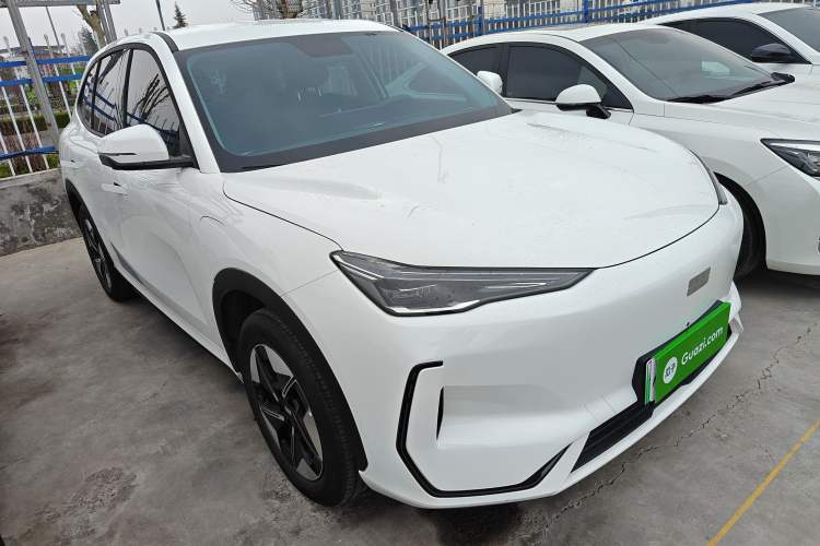 Used Geely Galaxy E5 2024 440km Launch Edition Front Right 45 Deg