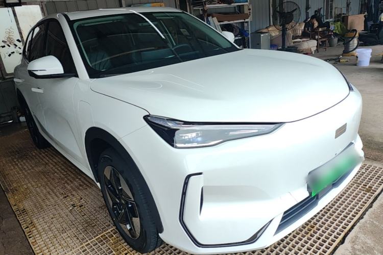 Used Geely Galaxy E5 2024 440km Exploration Version Front Right 45 Deg