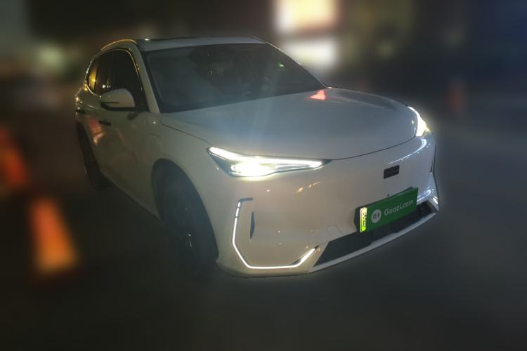 Used Geely Galaxy E5 2024 530 km Exploration+ Version Front Right 45 Deg