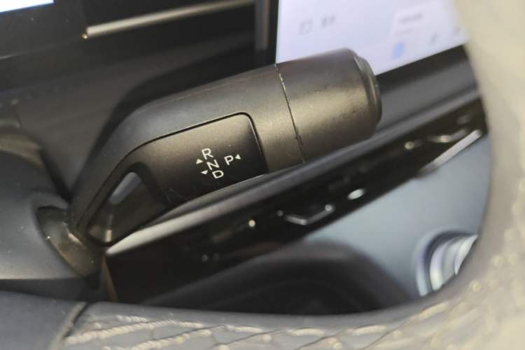 Used Geely Galaxy E5 2024 530 km Exploration+ Version Gear Lever