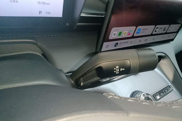 Used Geely Galaxy E5 2024 440km Exploration Version Gear Lever