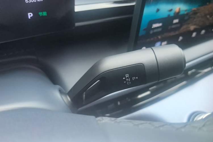 Used Geely Galaxy E5 2024 440km Launch Edition Gear Lever