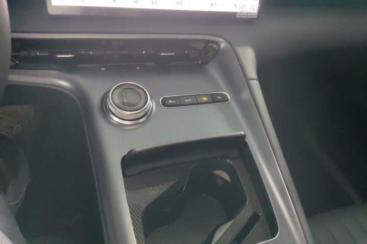 Used Geely Galaxy E5 2024 Model 530km Business Edition Gear Lever
