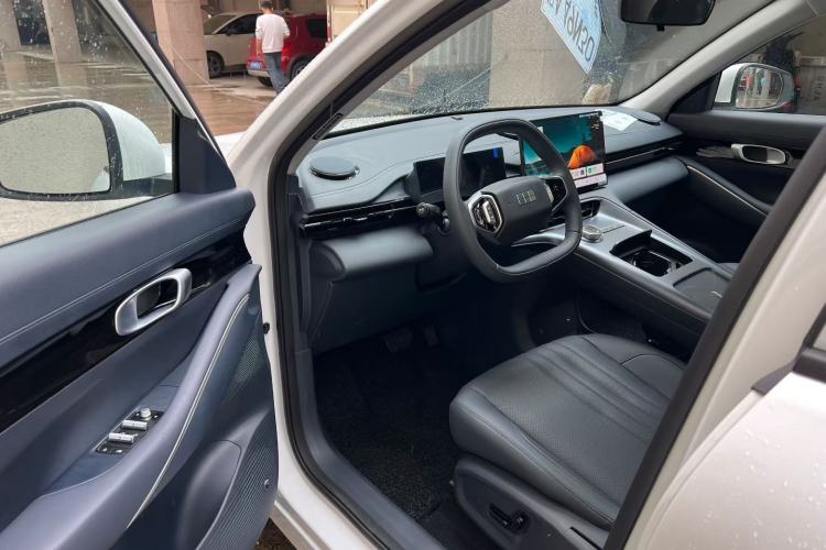 Used Geely Galaxy E5 2024 Model 530km Business Edition Interior 2