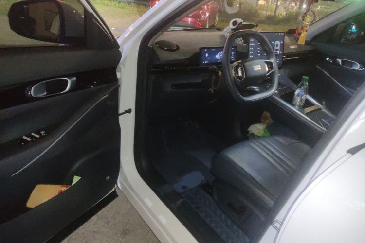 Used Geely Galaxy E5 2024 440km Exploration Version Interior 3