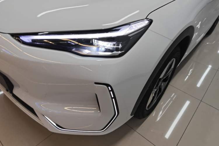 Used Geely Galaxy E5 2024 530 km Exploration+ Version Left Front Headlight