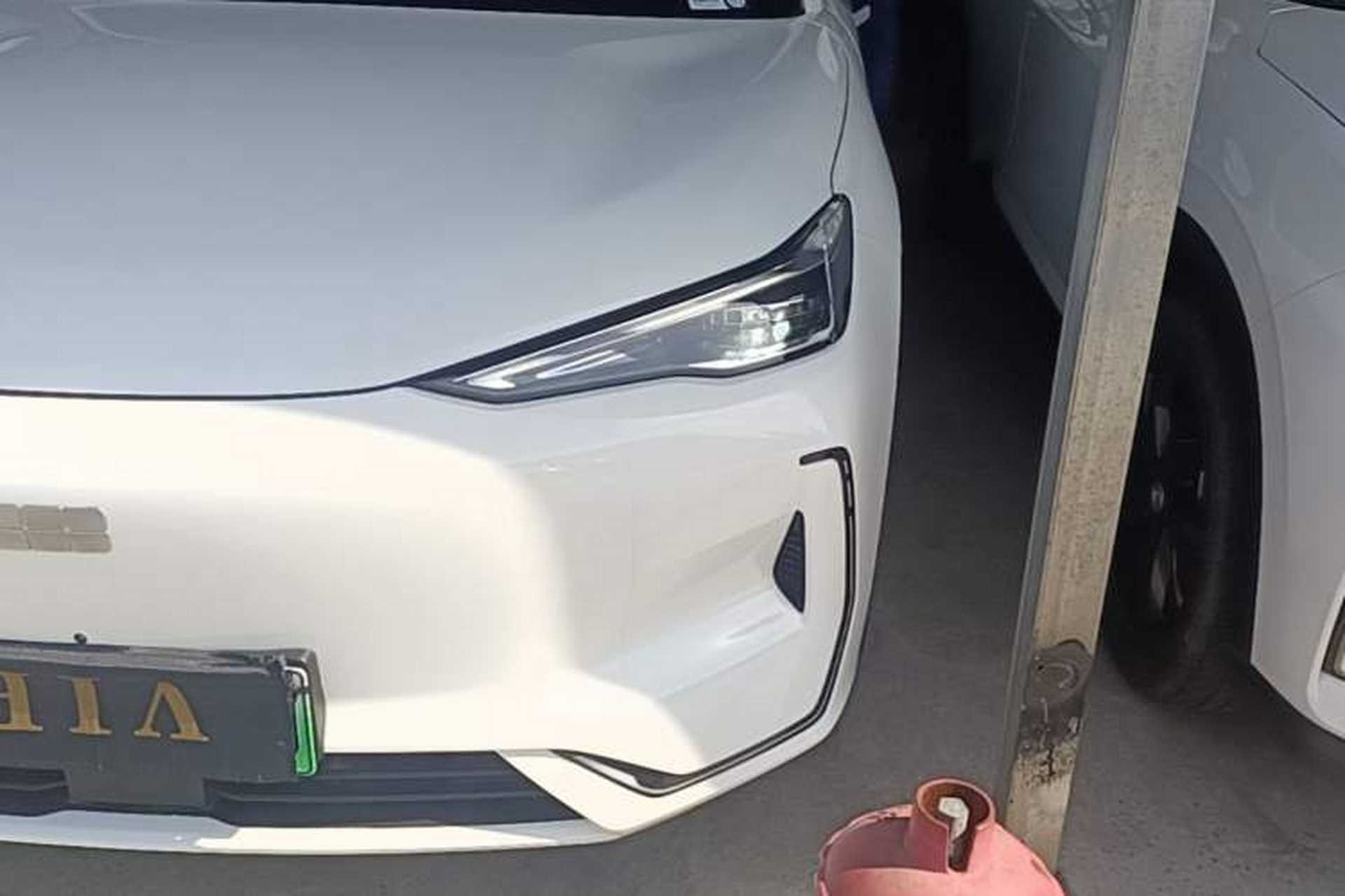 Used Geely Galaxy E5 2024 530 km Exploration+ Version Left Front Headlight