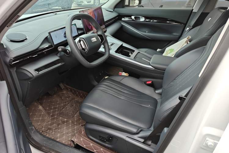 Used Geely Galaxy E5 2024 440km Launch Edition Left Front Seat
