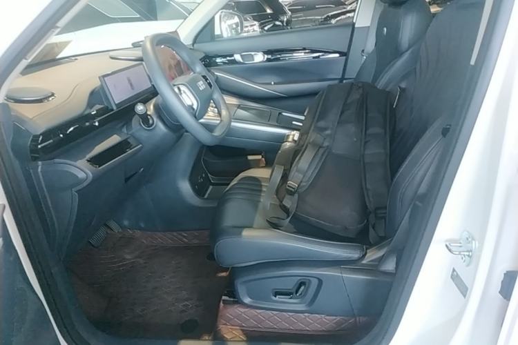 Used Geely Galaxy E5 2024 440km Launch Edition Left Front Seat