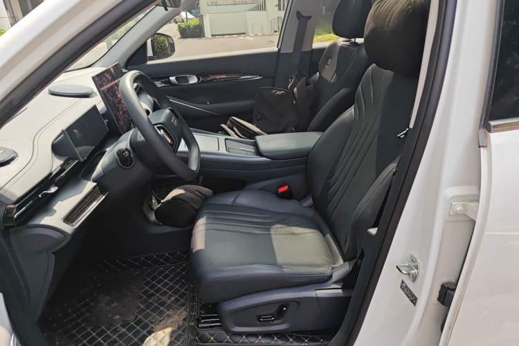 Used Geely Galaxy E5 2024 530km Starship Edition Left Front Seat