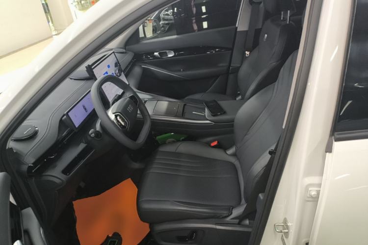 Used Geely Galaxy E5 2024 440km Exploration Version Left Front Seat
