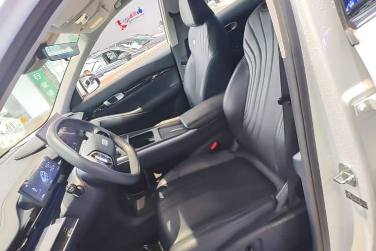 Used Geely Galaxy E5 2024 530 km Exploration+ Version Left Front Seat