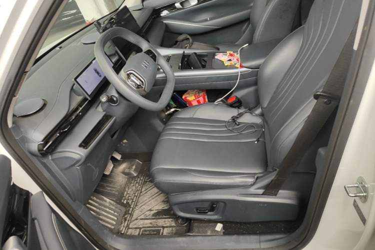 Used Geely Galaxy E5 2024 440km Launch Edition Left Front Seat