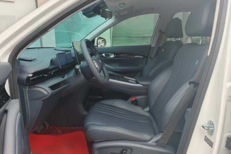 Used Geely Galaxy E5 2024 530km Long-Range Version Left Front Seat