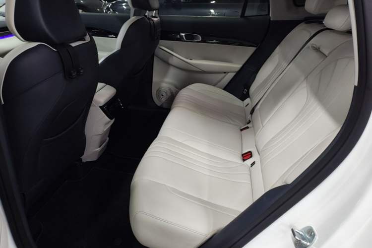 Used Geely Galaxy E5 2024 530 km Exploration+ Version Left Rear Seat