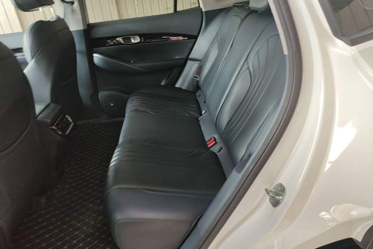Used Geely Galaxy E5 2024 440km Exploration Version Left Rear Seat
