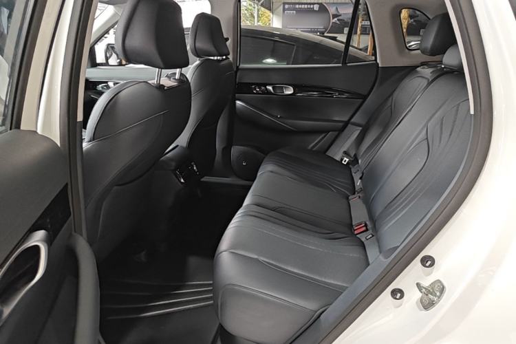 Used Geely Galaxy E5 2024 530km Long-Range Version Left Rear Seat