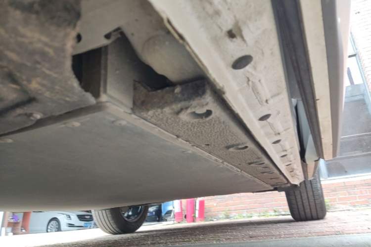 Used Geely Galaxy E5 2024 440km Launch Edition Left Side Sill