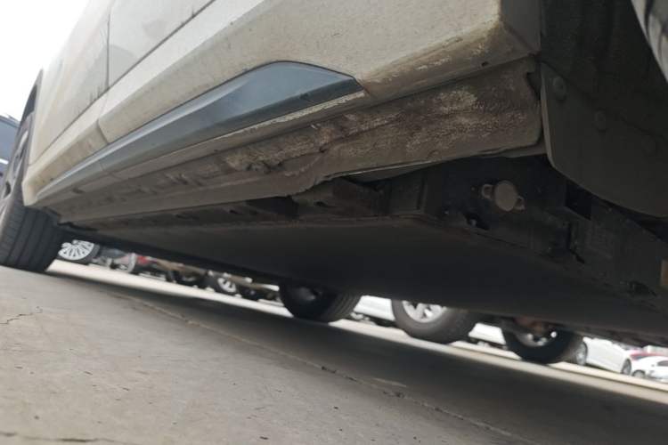 Used Geely Galaxy E5 2024 440km Launch Edition Left Side Sill