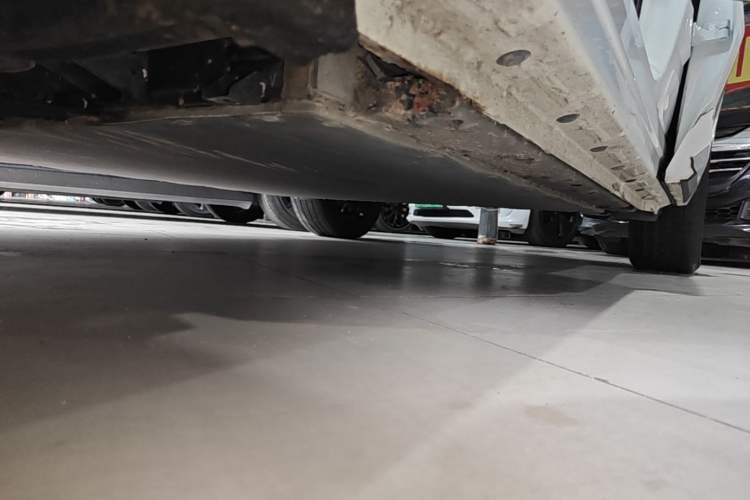 Used Geely Galaxy E5 2024 530km Long-Range Version Left Side Sill
