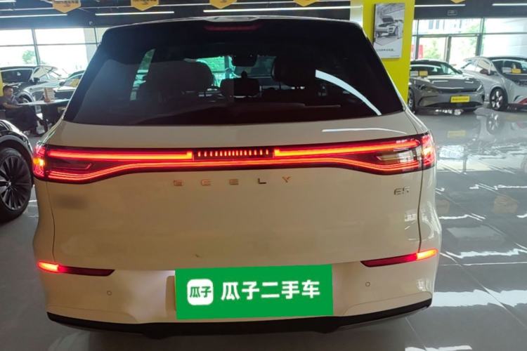Used Geely Galaxy E5 2024 530km Long-Range Version Rear