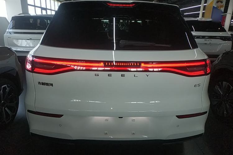 Used Geely Galaxy E5 2024 440km Launch Edition Rear