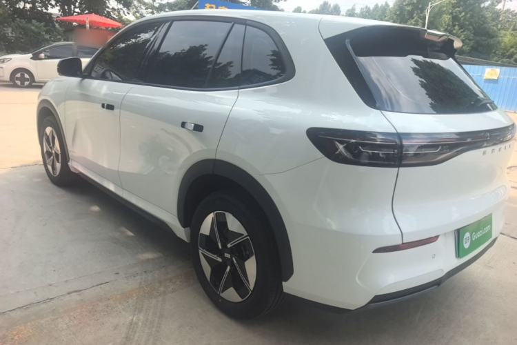 Used Geely Galaxy E5 2024 440km Launch Edition Rear Left 45 Deg