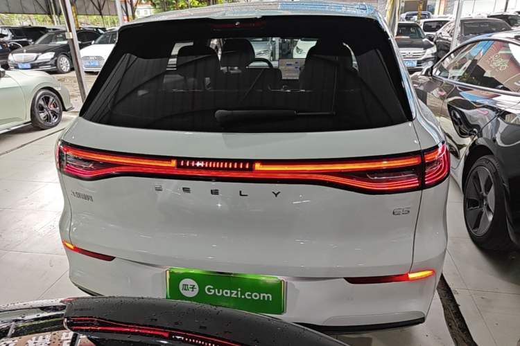 Used Geely Galaxy E5 2024 530km Long-Range Version Rear