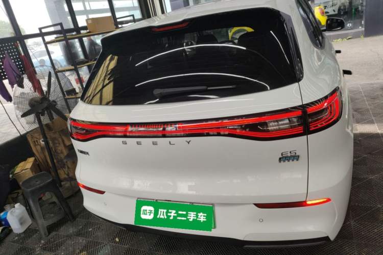 Used Geely Galaxy E5 2024 530km Long-Range Version Rear