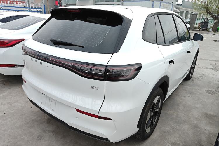 Used Geely Galaxy E5 2024 440km Launch Edition Rear Right 45 Deg