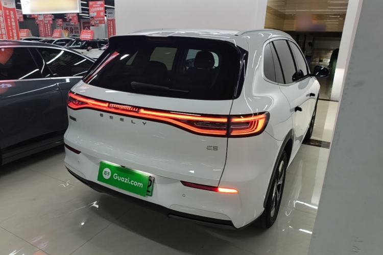 Used Geely Galaxy E5 2024 530 km Exploration+ Version Rear Right 45 Deg